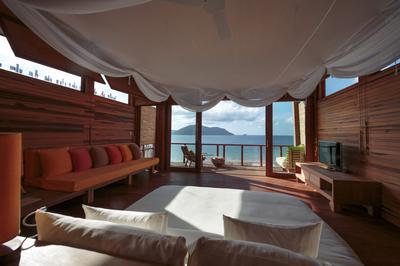 Ocean View 4 Bedroom Pool Villa