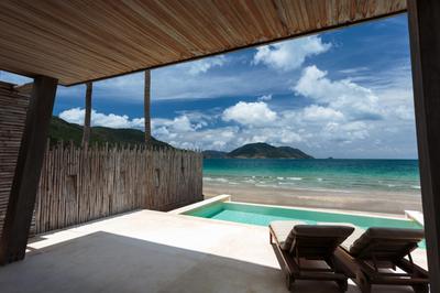 Ocean Front Duplex Pool Villa