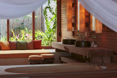 Ocean Front 4 Bedroom Pool Villa