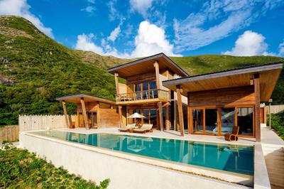 Ocean View 4 Bedroom Pool Villa