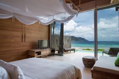 Ocean Front 4 Bedroom Pool Villa
