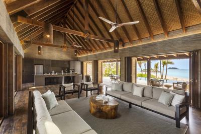 Four / Five Bedroom Beachfront Pool Residence