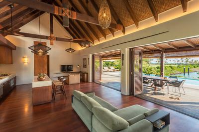 Three Bedroom Marina Pool Residence