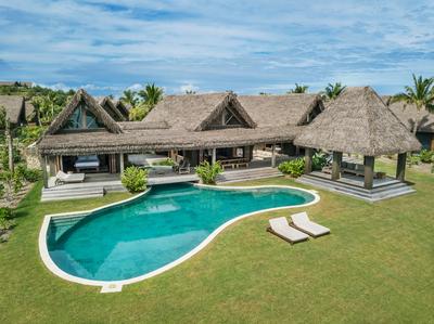 Four Bedroom Beachfront Pool Residence