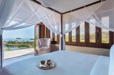 Four Bedroom Oceanview Pool Residence