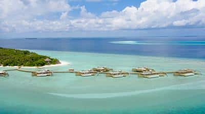 1 Bedroom Water Retreat with Slide