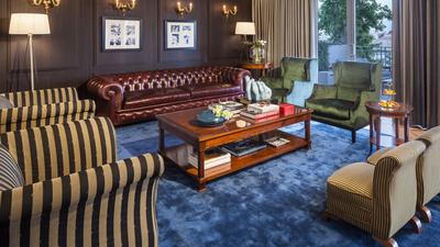 Presidential Suite - Balcony & Old City View