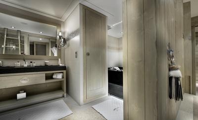 Prestige Room