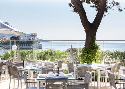 Jasmin Grill & Lounge
