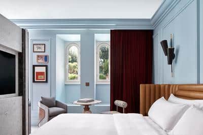 Marvelous Room