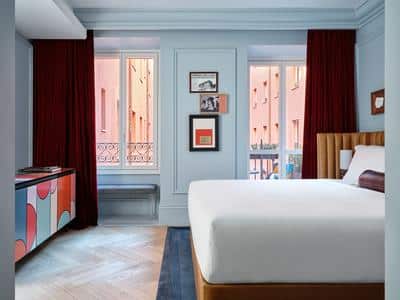 Sensational Room