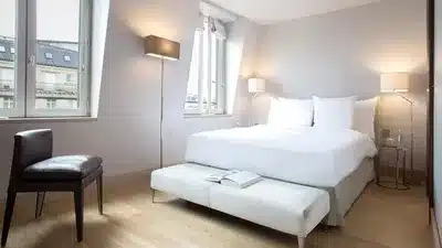 2 Bedroom Duplex Eiffel Apartment
