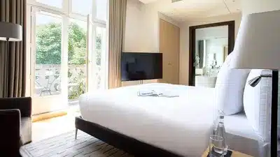 3 Bedroom Eiffel Apartment Eiffel Tower View
