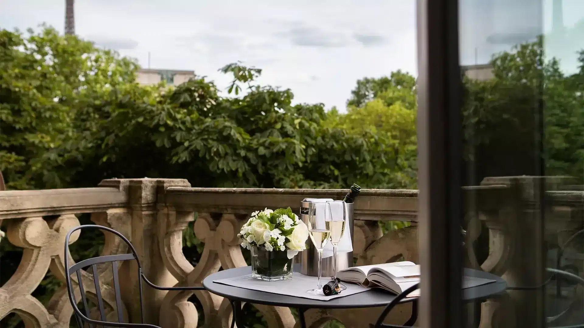 La Réserve Paris - Apartments