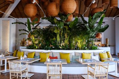 Breakfast Room