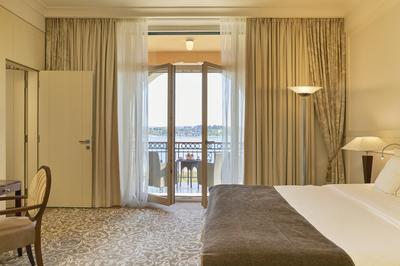 Palace Suite