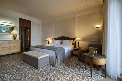 Palace Suite