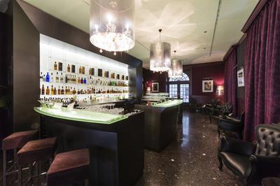 Bubbles Bar