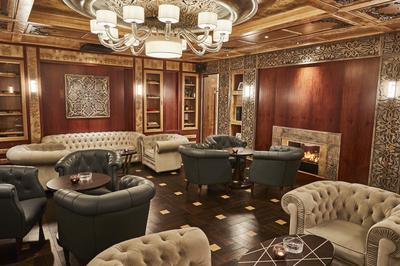 Cigar Lounge