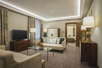 Deluxe Suite