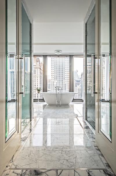 Regent Suite Master Bahtroom with View