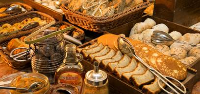 historic-hotel-lisbon-spa-breakfast-overview
