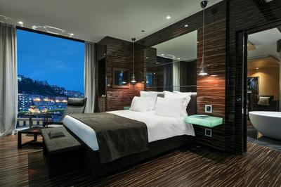 Deluxe Suite Caste View