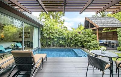 Pool view from the living room
