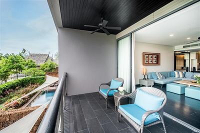 Balcony area