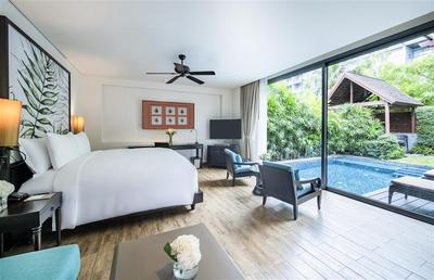Master bedroom overlooking the private pool