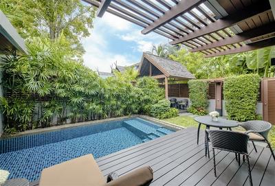 Private pool and deck with loungers and chairs