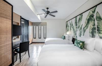 Twin bedroom in the Two Bedroom Suite
