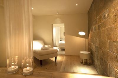 White Iris Beauty Spa