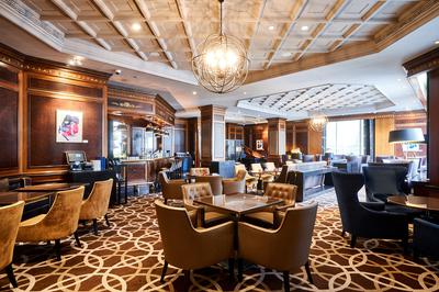 Loui Bar Restaurant
