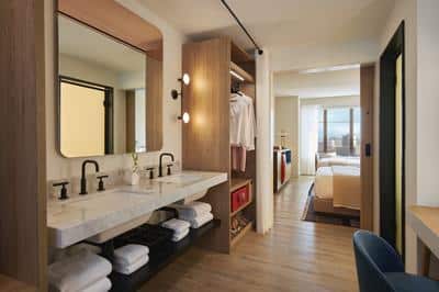 Chamber Queen 2 Beds