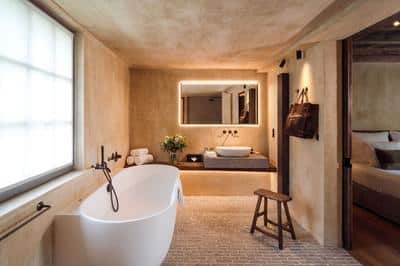Renovated Suite with Shower and Balneo Tub - Sea View