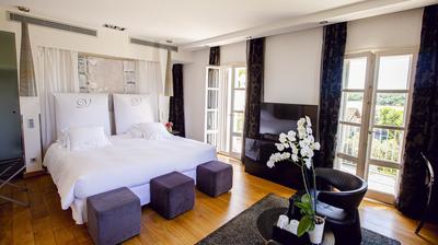 Deluxe Terrace