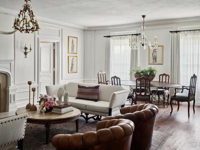 Mr. and Mrs. Perry's Suite