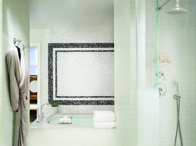 Standard Suite Bathroom
