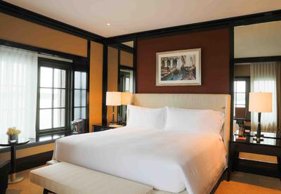 Fulton Suite