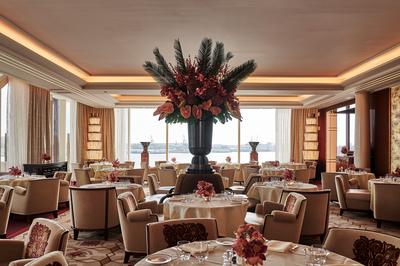Club Restaurant