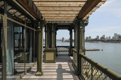 Roebling Presidential Suite