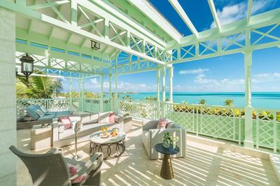 Four-Bedroom Private Villa