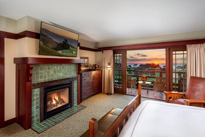Makinson Suite Bedroom