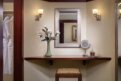 Gamble and Blacker Suite Vanity