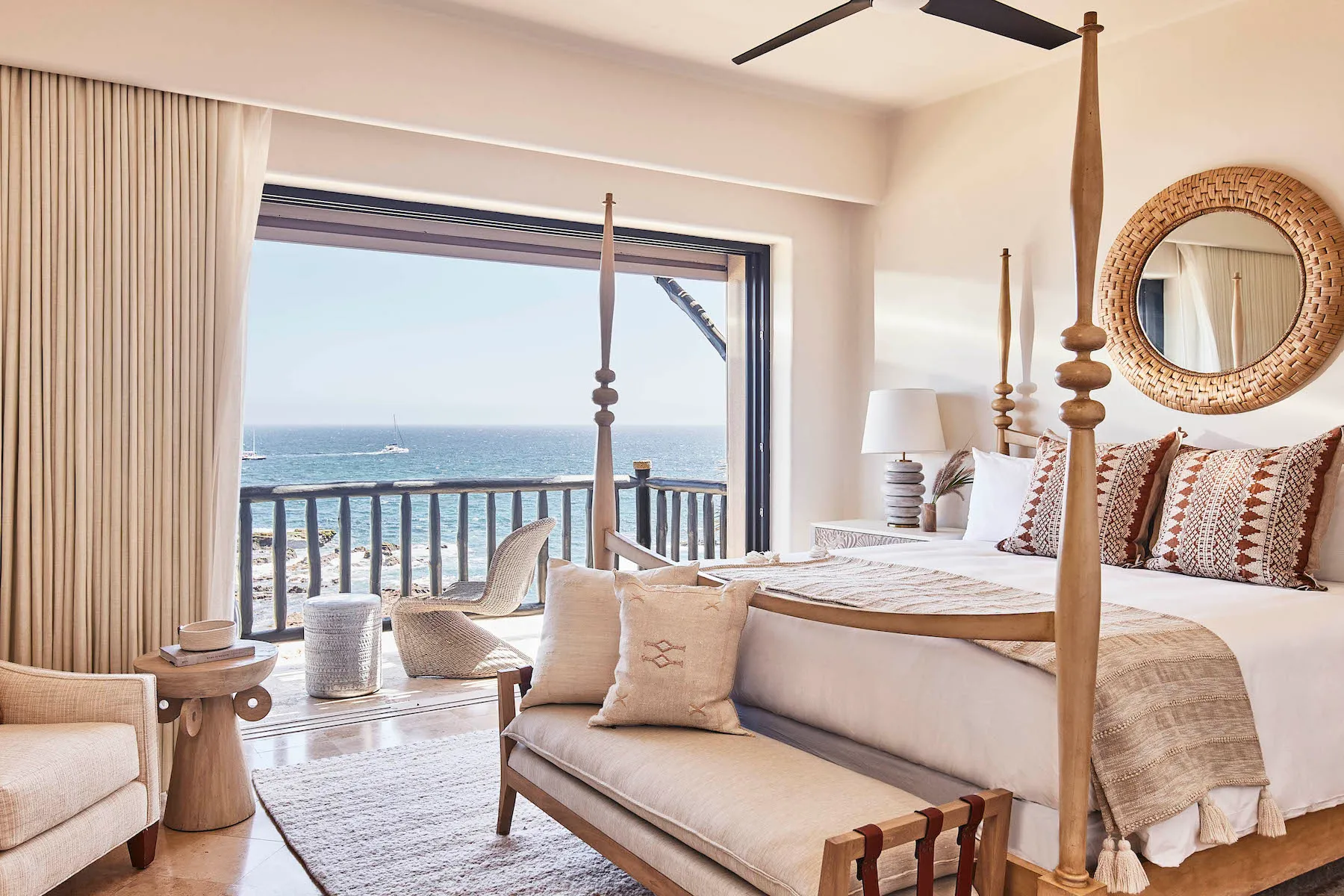 Two Bedroom Oceanfront Villa with Pool