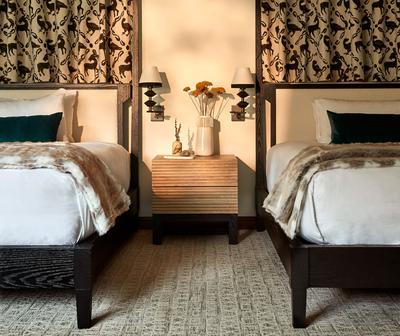 Double Queen Room