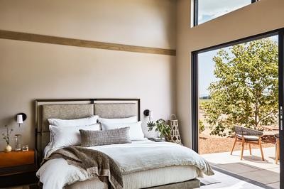 Rambler Two Bedroom Suite with One King and Two Queen Beds