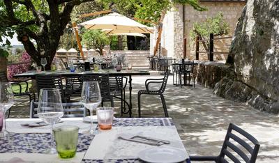 Al Fresco Restaurant