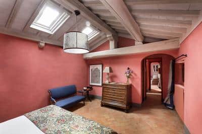 Artist's Studio - Maisonette